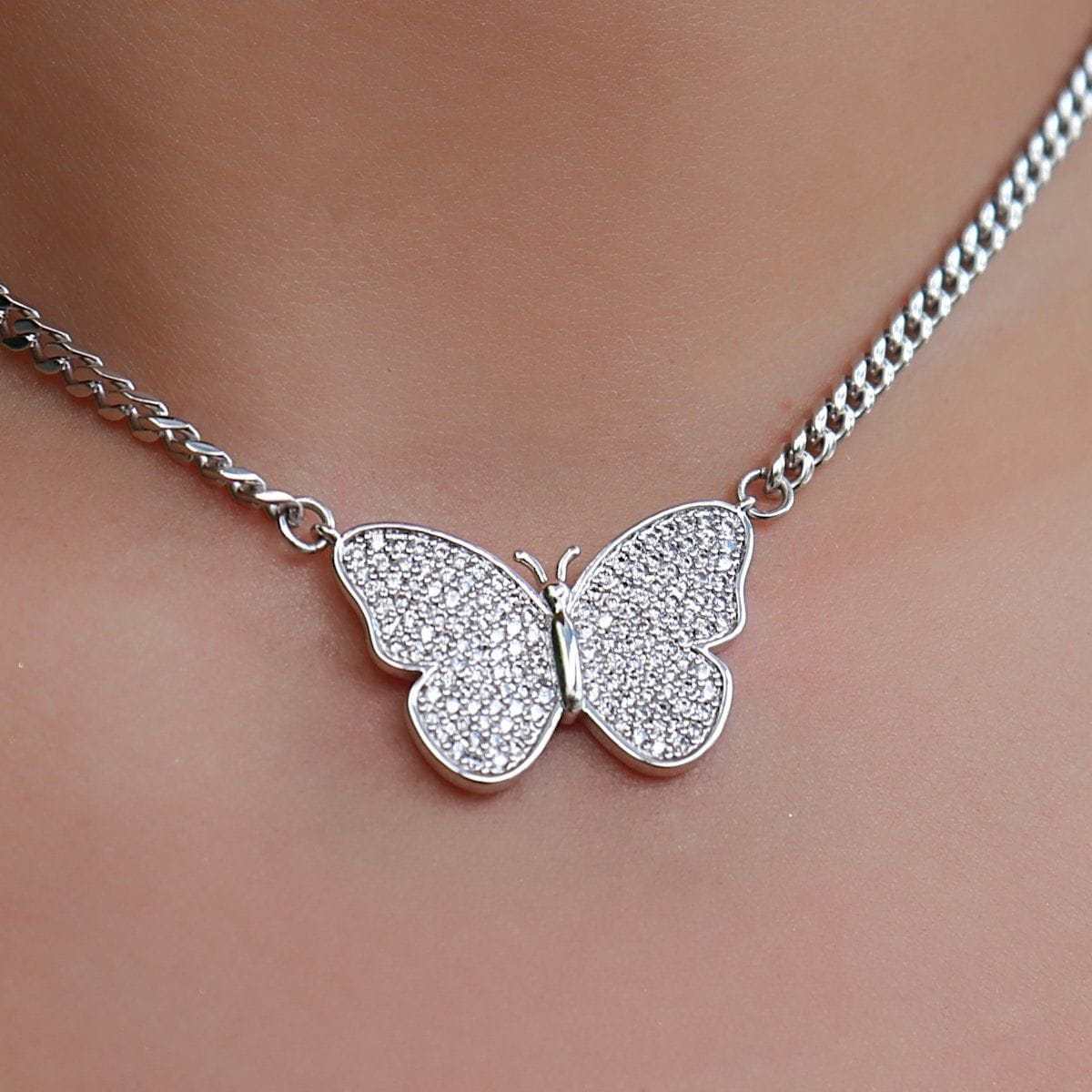 GLD PROMO - WOMEN Micro Butterfly Necklace in White Gold