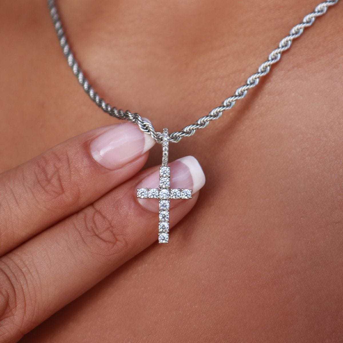 GLD Women Micro Diamond Cross Pendant + 2MM Rope Necklace Bundle in White Gold