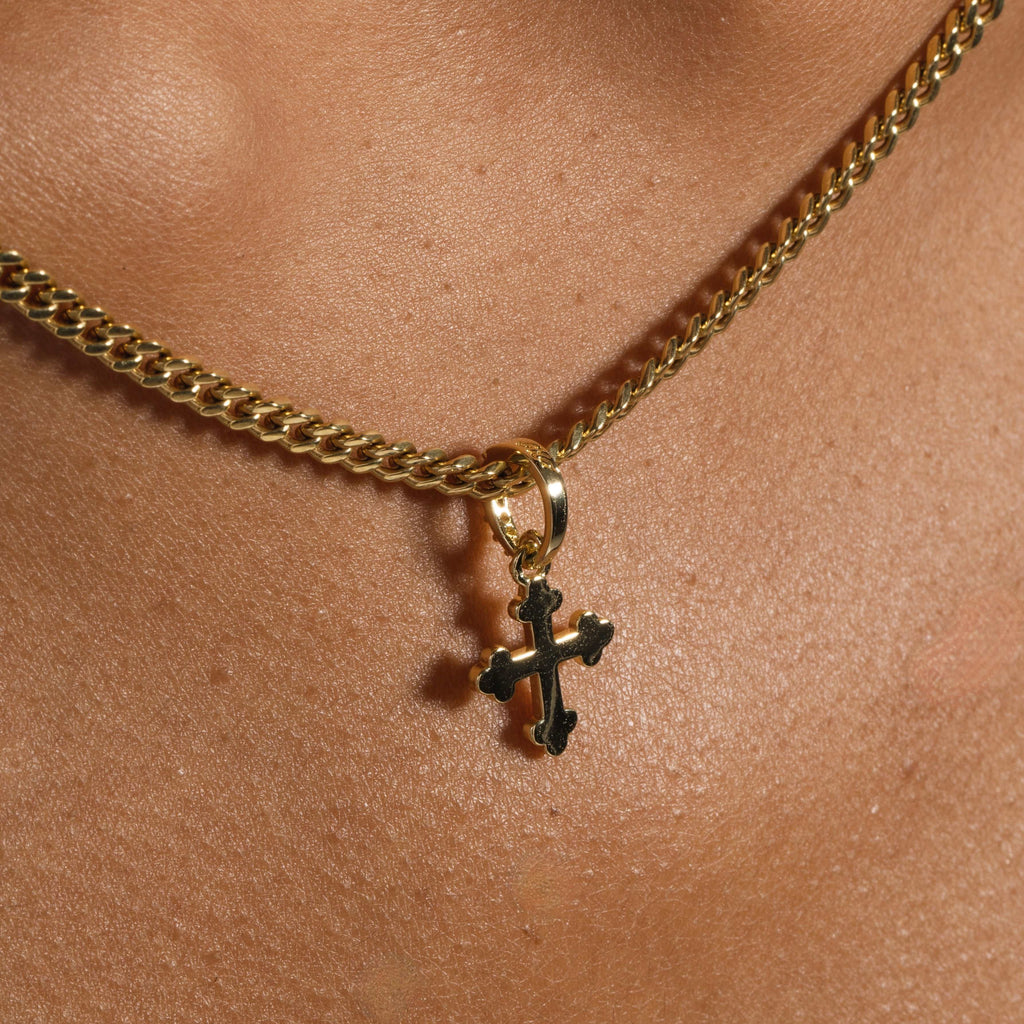 GLD PROMO - WOMEN Micro Simple Celtic Cross Pendant in Yellow Gold
