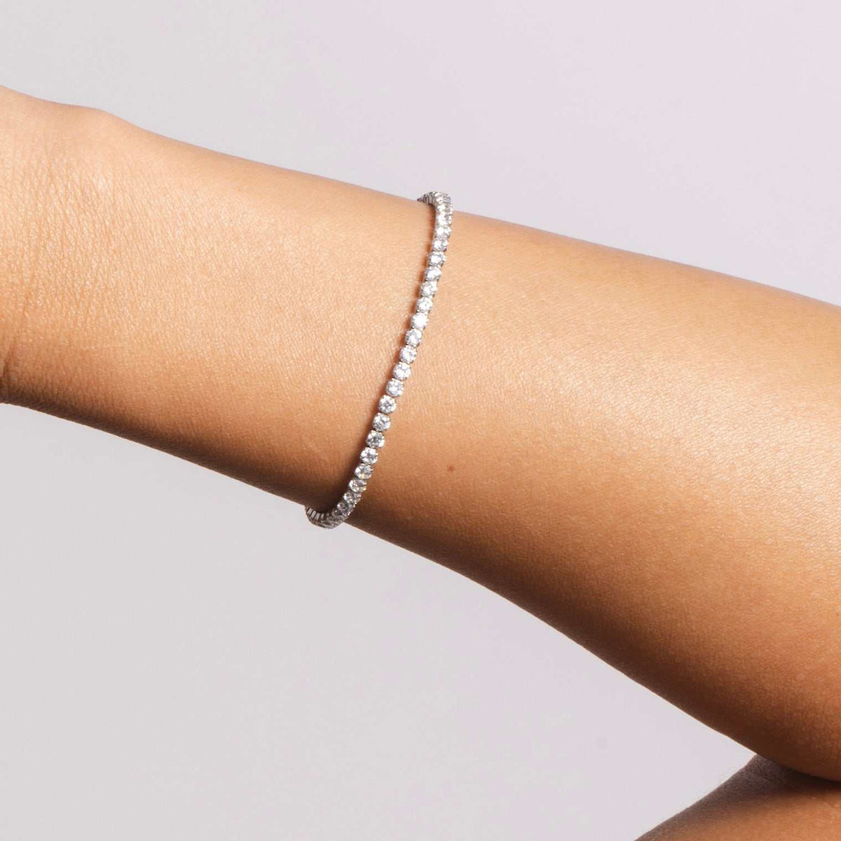 GLD PROMO - WOMEN Micro Tennis Bracelet in White Gold (Adjustable)