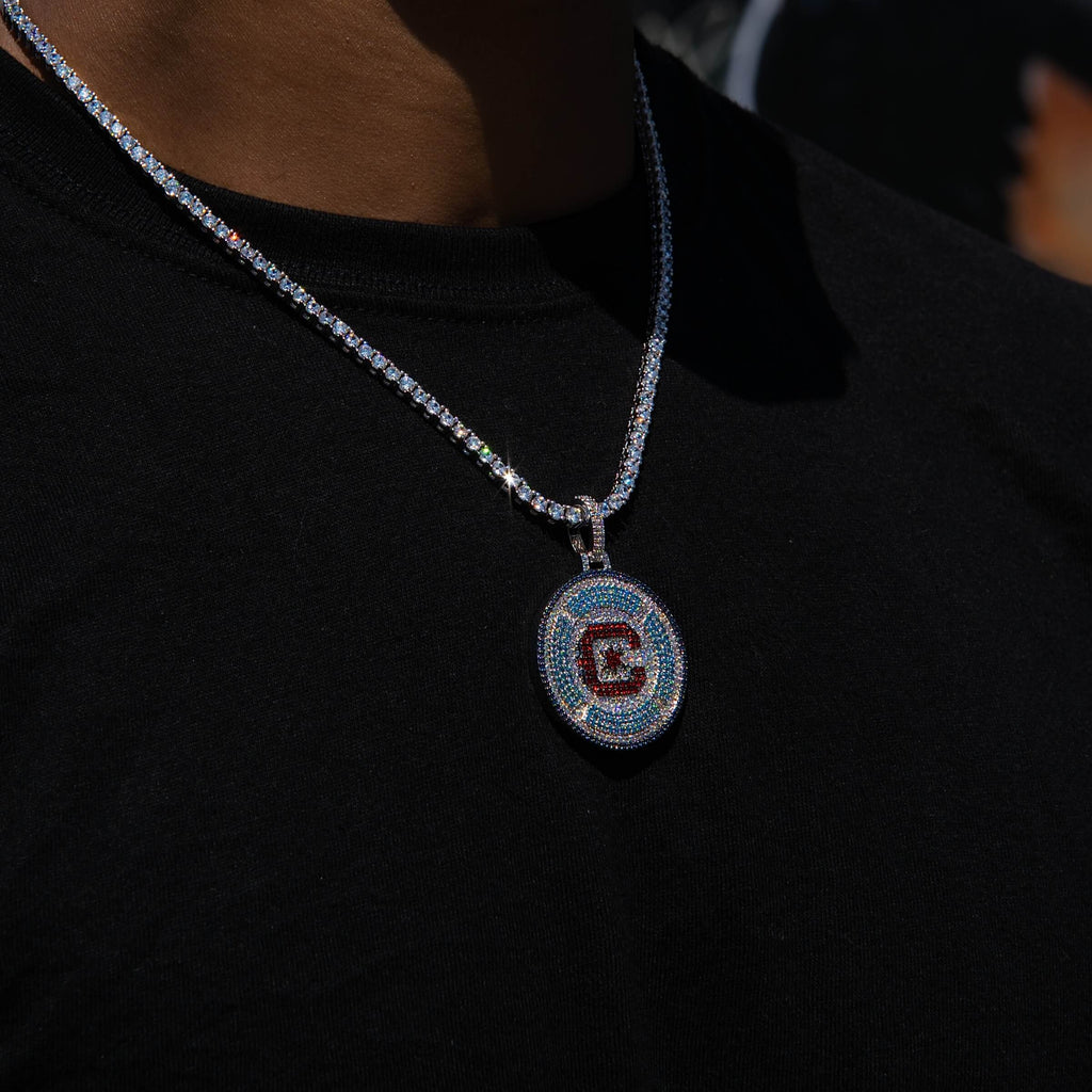 GLD Men Chicago Fire FC Official MLS Logo Pendant in White Gold