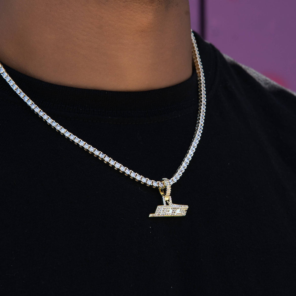 GLD Men Micro New York Jets Official NFL Logo Pendant in Yellow Gold