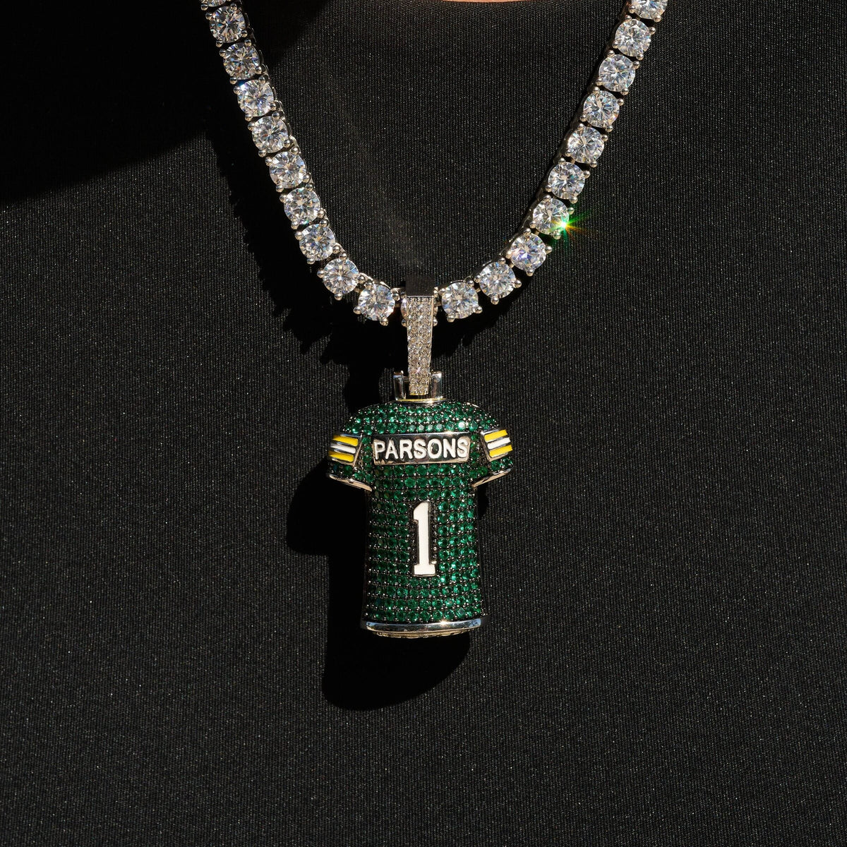 GLD Men Green Bay Packers Official NFLPA Micah Parsons Green Jersey #1 Pendant in White Gold