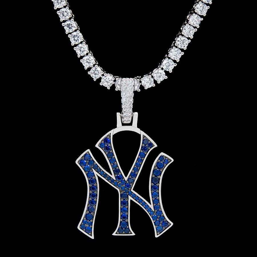 GLD PROMO New York Yankees Official MLB Logo Pendant in White Gold