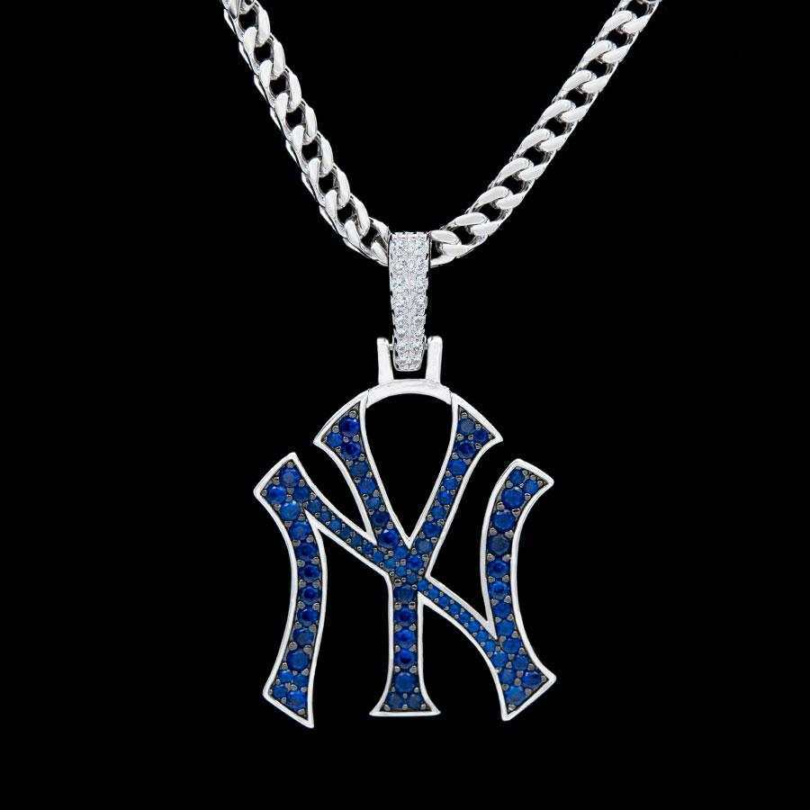 GLD PROMO New York Yankees Official MLB Logo Pendant in White Gold