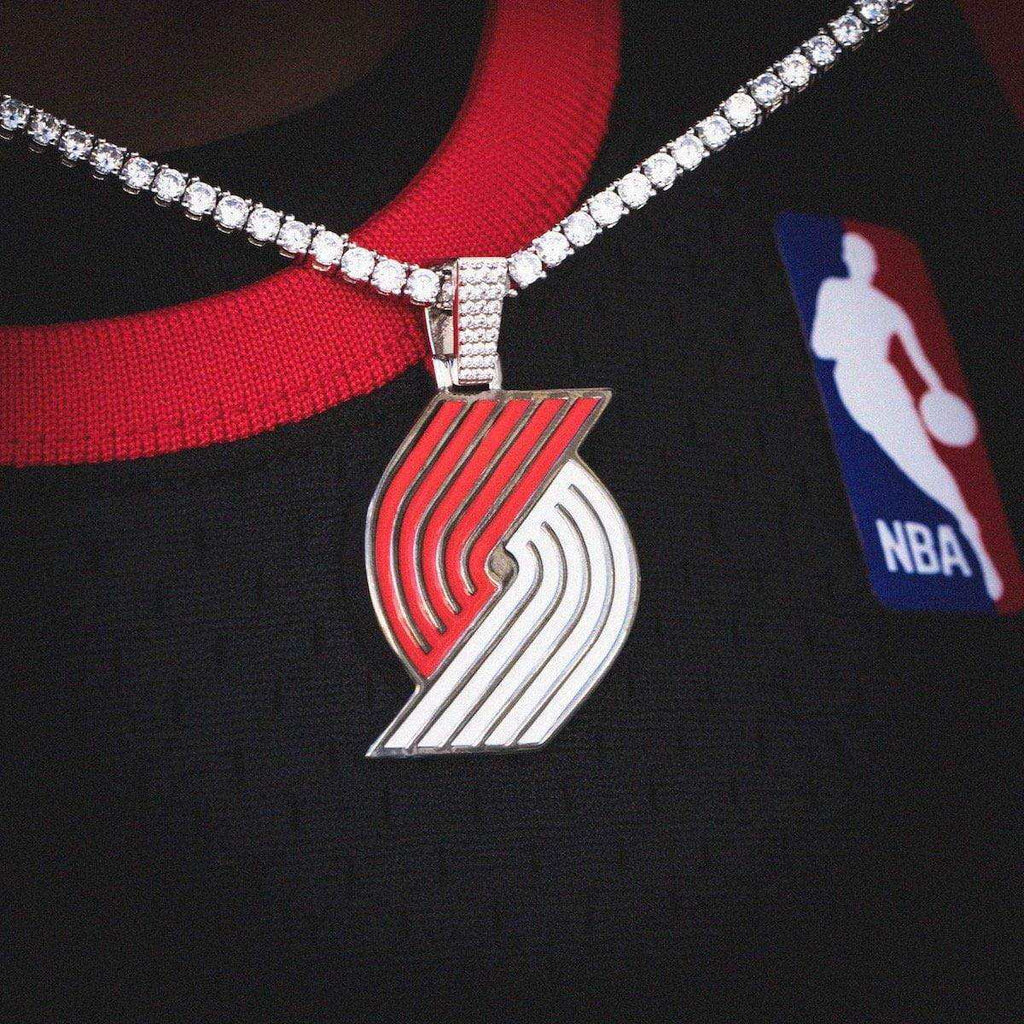 GLD Men Portland Trail Blazers Official NBA Logo Pendant