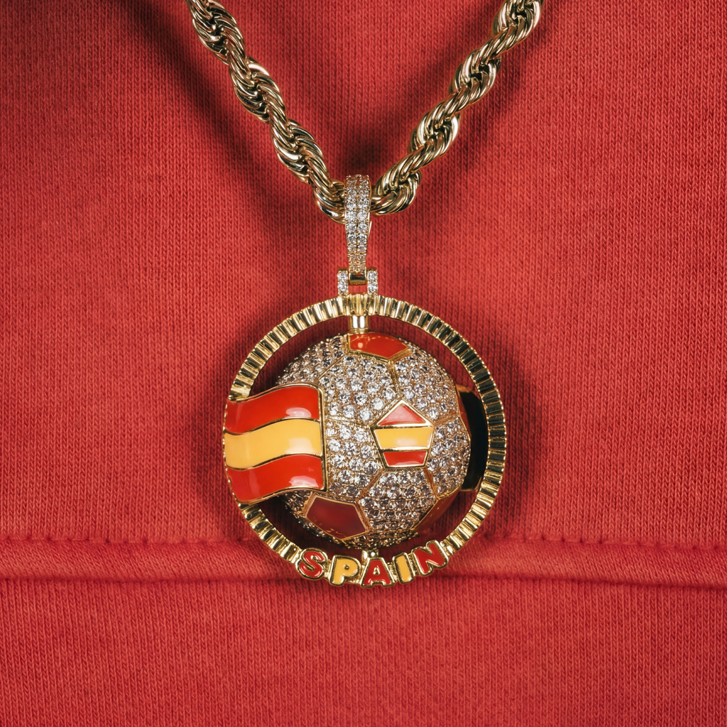 GLD Men Diamond Spain Spinning Globe Flag Pendant in Yellow Gold