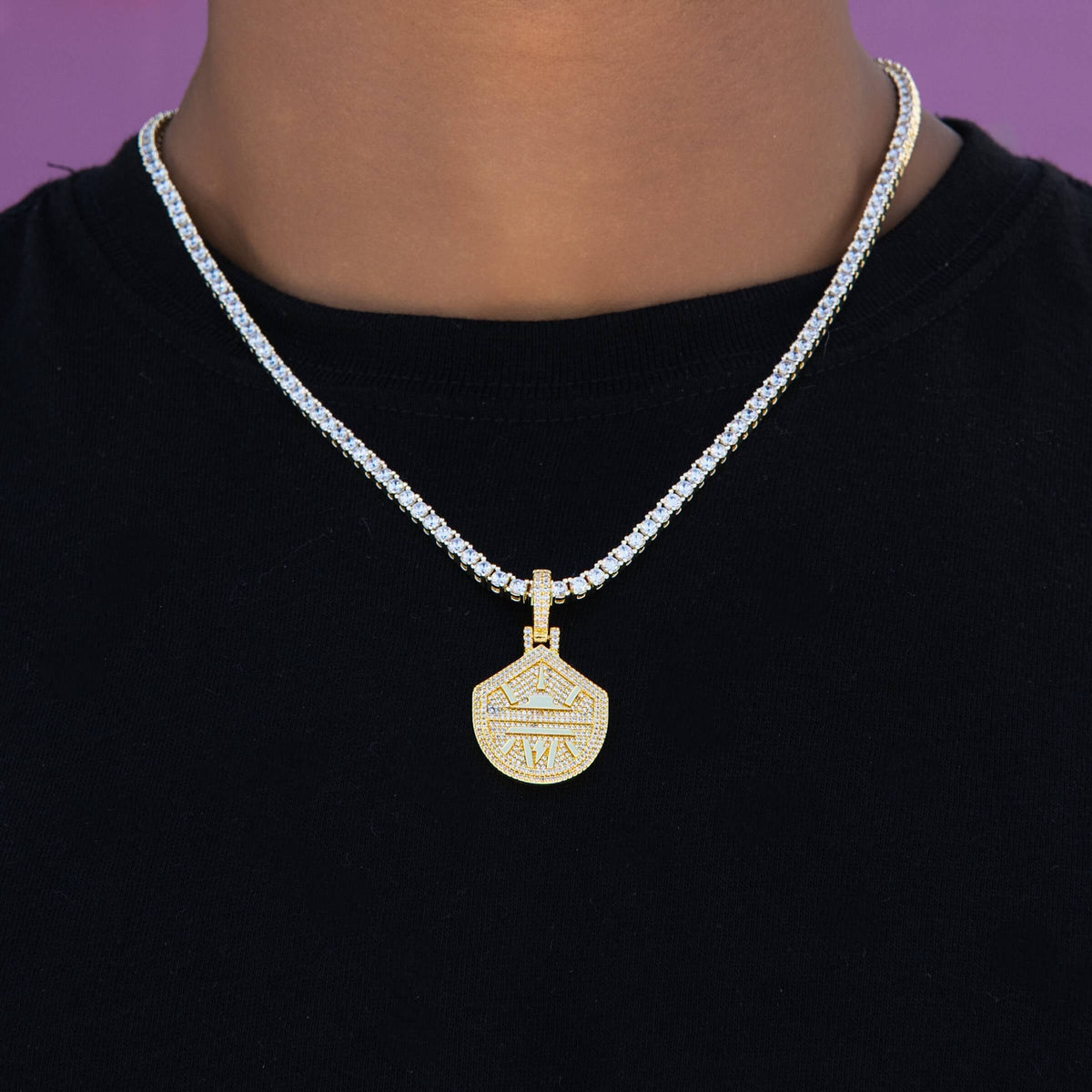 GLD Men Seattle Storm Official WNBA Primary Micro Logo Pendant in Yellow Gold